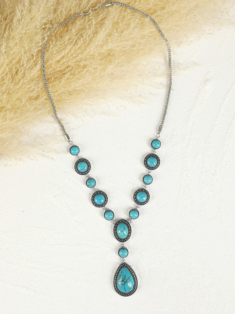 Green Crackle Turquoise Water Drop Accent Necklace