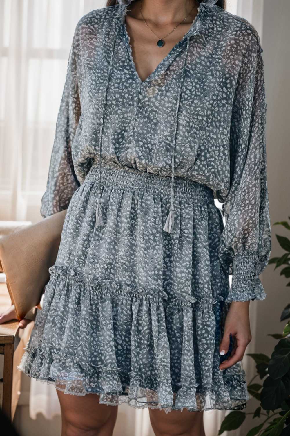 loose leopard print v neck dress drop shoulder a line closed cape paneled 131729