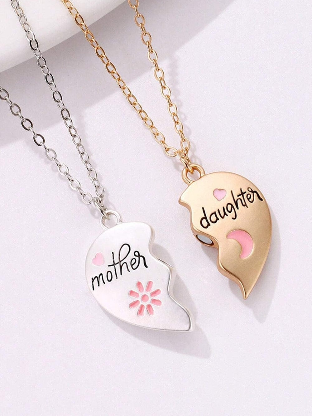 Magnetic Heart Mother & Daughter Necklace Set - White Alloy Jewelry