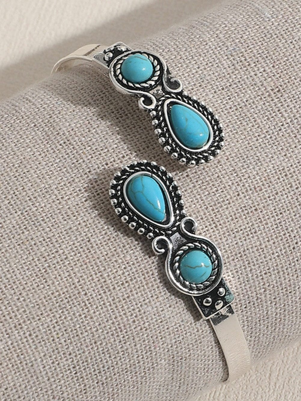 Skobeloff Western Turquoise Stone Bracelet