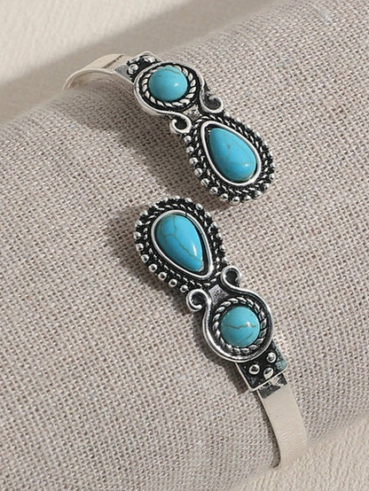 Western Turquoise Stone Adjustable Bracelet with Vintage Alloy Detail