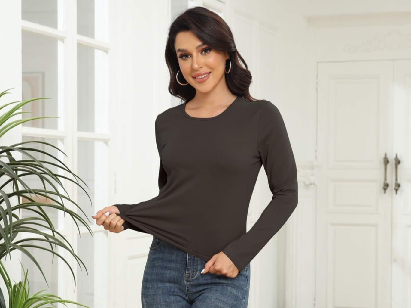 T-Shirts - Solid Round Neck Long Sleeve T-Shirt - MsDressly