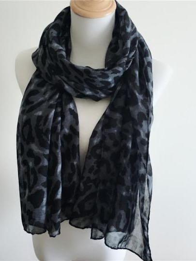 Leopard Print Balinese Scarf - LuckyFash™