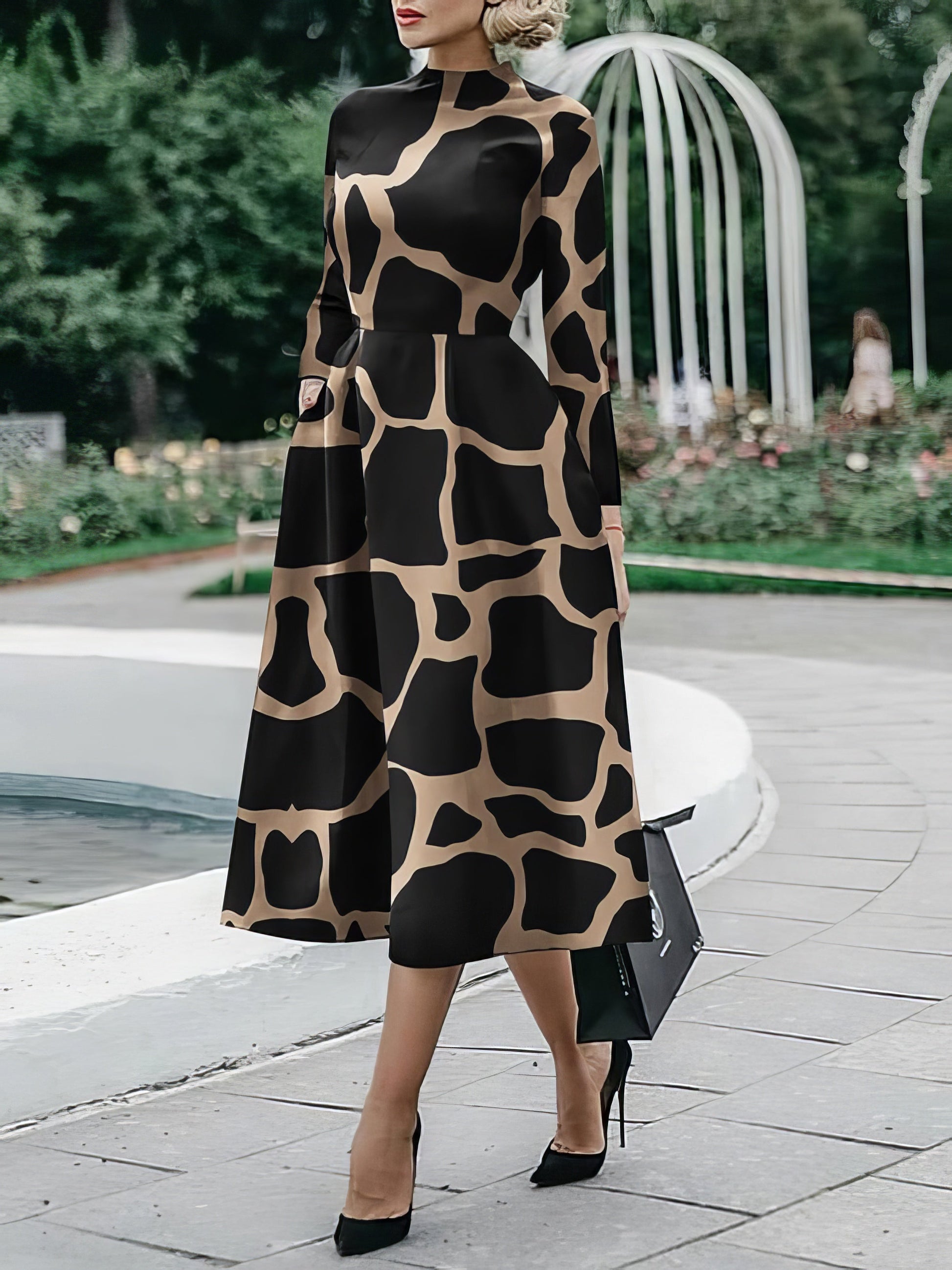 Dresses Long Sleeve Fitted Printed Midi Dress - LuckyFash™