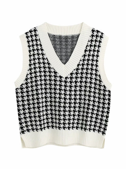 Age Reduction V-Neck Sleeveless Twist Knit Waistcoat Women - LuckyFash™