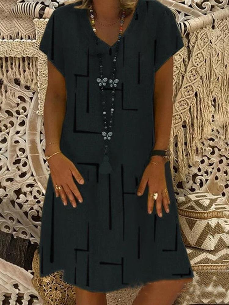 Casual Plus Size V-neck Knee-length Dress - LuckyFash™