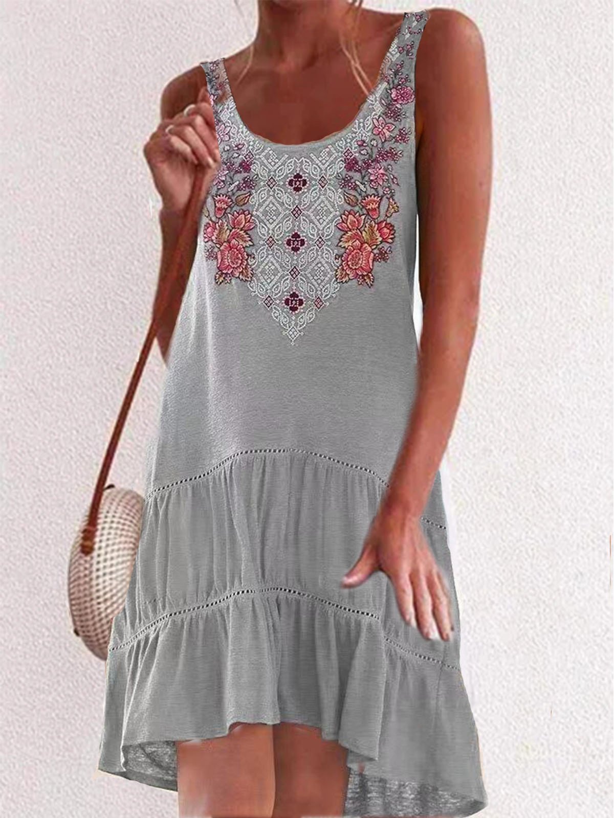 Embroidered Sleeveless Big Swing Stitching Dress - LuckyFash™