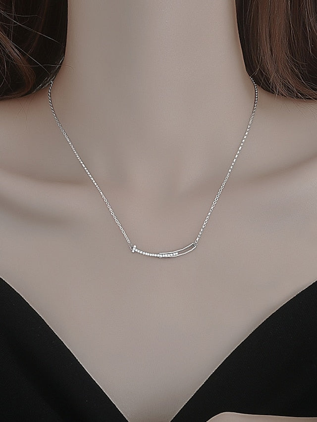 1PC Necklace Dolphin Tail Pendant Necklace for GirlsWomenCrystal Fish Tail Choker Necklace Jewelry Gift 14k Gold Plated Cute Open Heart Chain Necklace for Women Minimalist Jewelry Necklace - LuckyFash™