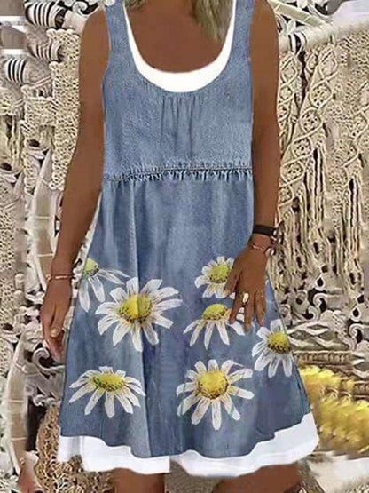 Loose Chrysanthemum Print Sleeveless Denim Dress - LuckyFash™