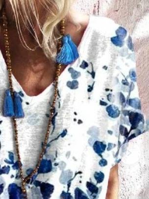Loose Print Short-sleeved V-neck T-shirt - LuckyFash™