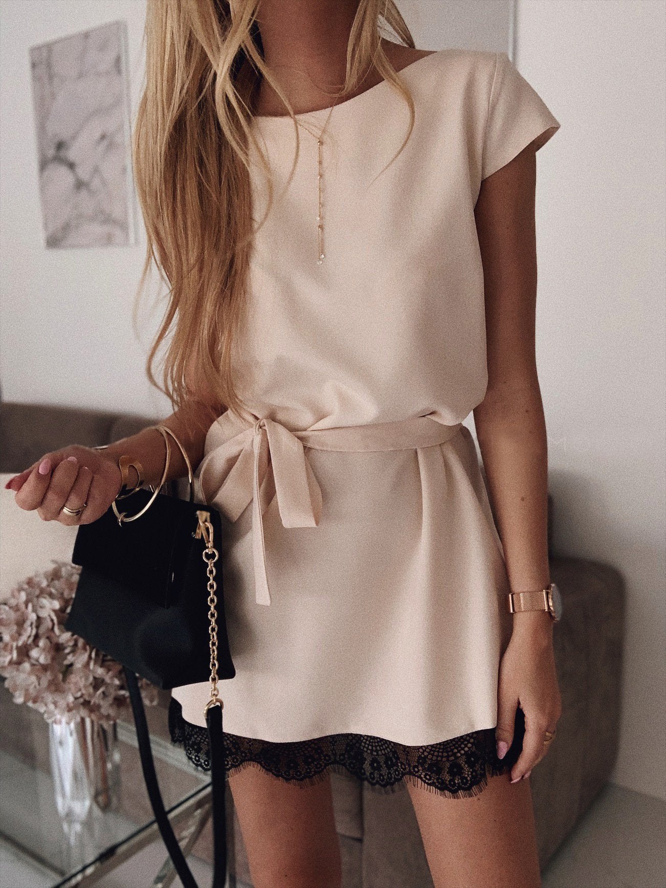Loose Short Sleeve Round Neck Hem Lace Dress - LuckyFash™