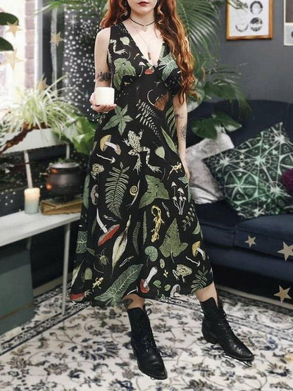Mori Slim Sleeveless Low-Cut Dress - LuckyFash™