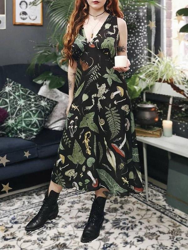 Mori Slim Sleeveless Low-Cut Dress - LuckyFash™