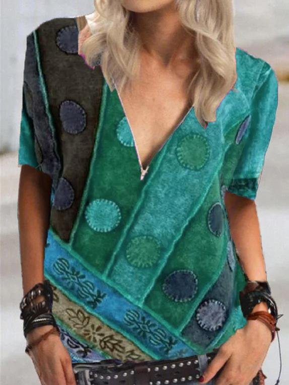 Short Sleeve Vintage Printed V Neck Zip T-shirt - LuckyFash™