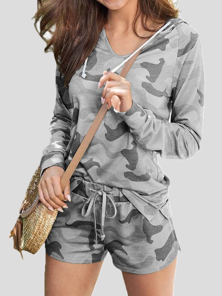 Women's Sets Camouflage Long Sleeve Hoodie & Shorts Two-Piece Set - LuckyFash™