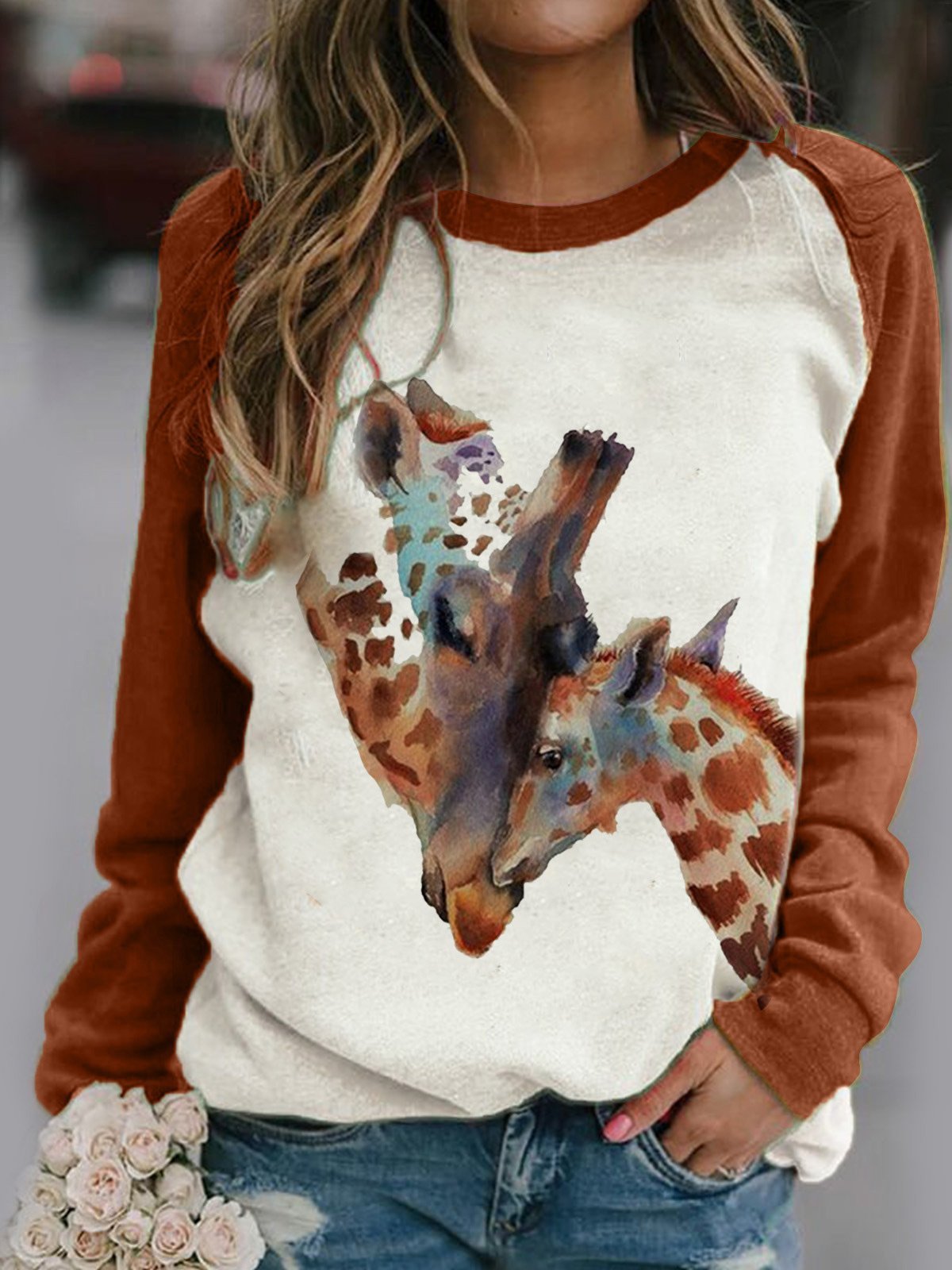 T-Shirts Giraffe Print Round Neck Long Sleeve T-Shirt - LuckyFash™