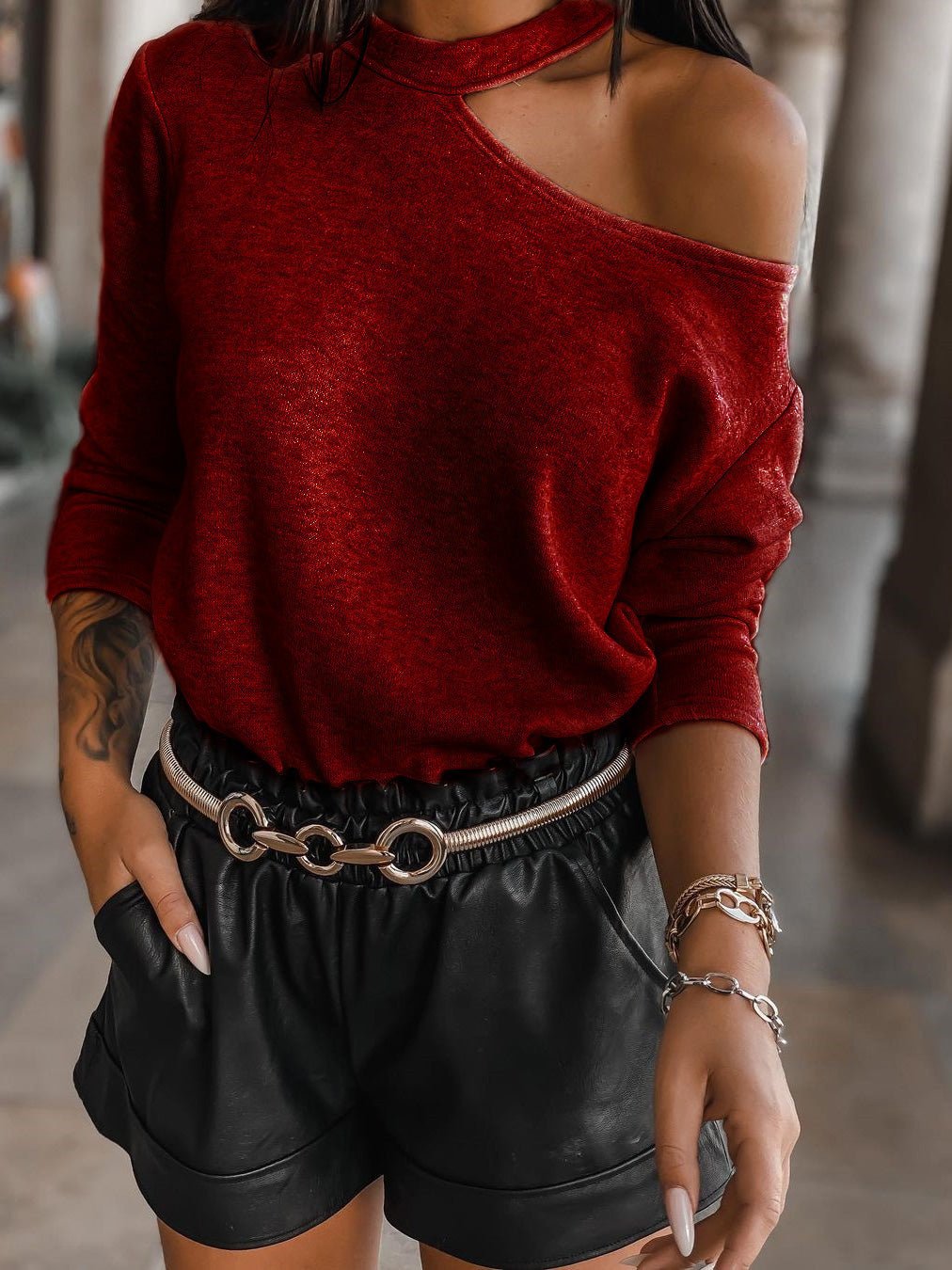 T-Shirts Solid Off Shoulder Long Sleeve T-Shirt - LuckyFash™