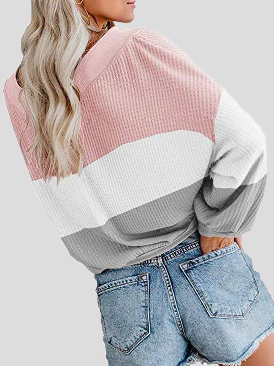 Women's T-Shirts Three-Color Stitching V-Neck Bat Sleeve Loose T-Shirt - LuckyFash™