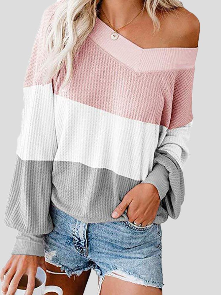 Women's T-Shirts Three-Color Stitching V-Neck Bat Sleeve Loose T-Shirt - LuckyFash™